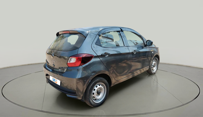 2024 Tata Tiago XE CNG, CNG, Manual, 31,684 km, exterior