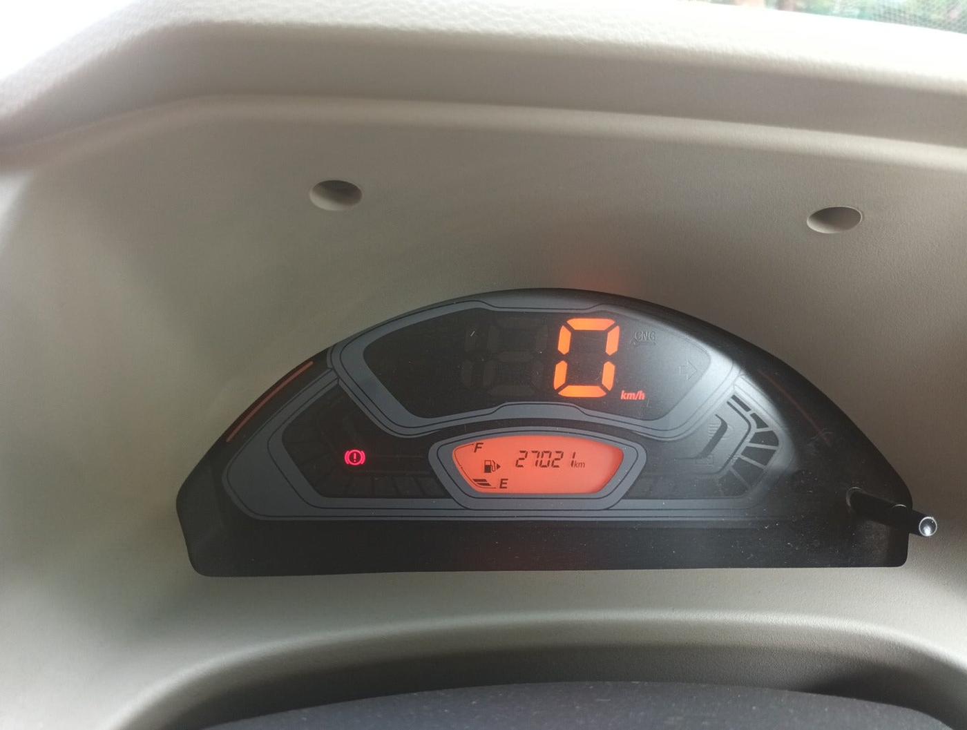 2023 Maruti Eeco 5 STR AC, Petrol, Manual, 27,021 km, interior