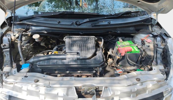 2016 Maruti Swift VXI, Petrol, Manual, 1,21,590 km, exterior