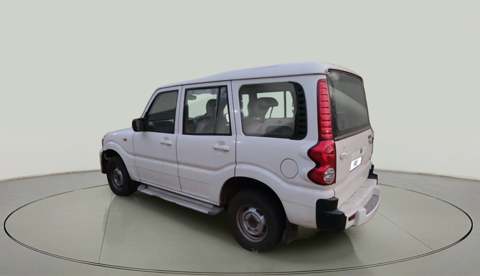 2014 Mahindra Scorpio EX M2DI, Diesel, Manual, 82,242 km, exterior