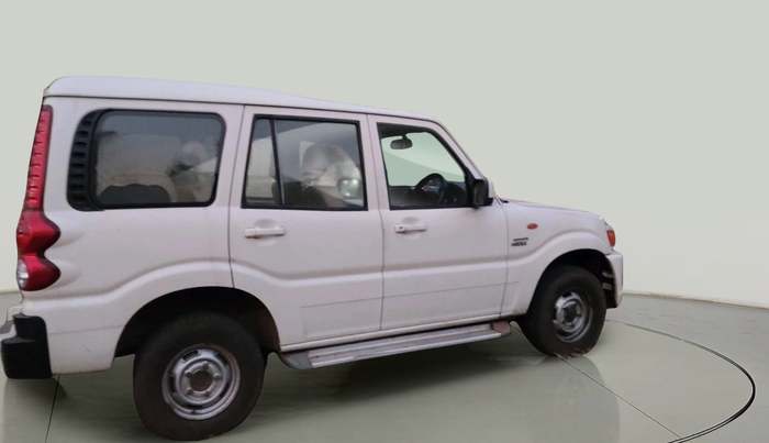 2014 Mahindra Scorpio EX M2DI, Diesel, Manual, 82,242 km, exterior