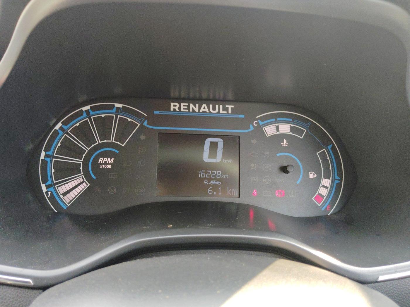 2019 Renault TRIBER RXT, Petrol, Manual, 16,228 km, interior