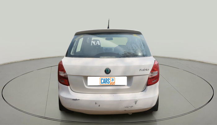 2011 Skoda Fabia ELEGANCE 1.2 MPI, Petrol, Manual, 1,04,523 km, exterior