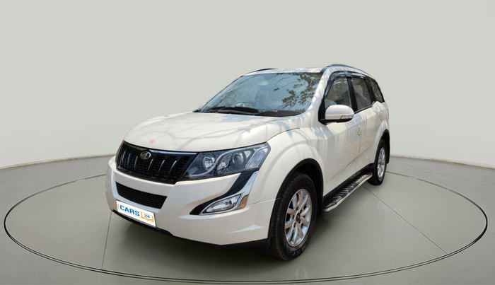 2015 Mahindra XUV500 W10, Diesel, Manual, 83,612 km, exterior