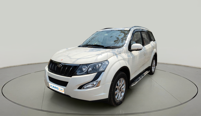 2015 Mahindra XUV500 W10, Diesel, Manual, 83,612 km, exterior