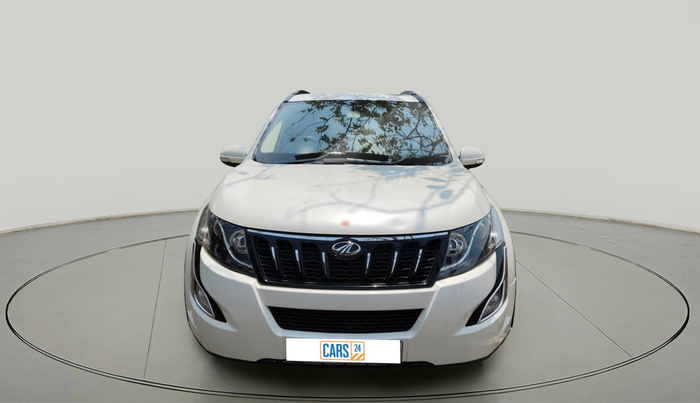 2015 Mahindra XUV500 W10, Diesel, Manual, 83,612 km, exterior
