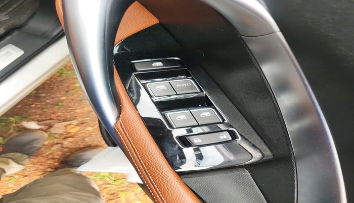 2021 MG HECTOR PLUS SHARP 1.5 PETROL TURBO DCT 6-STR, Petrol, Automatic, 37,567 km, interior