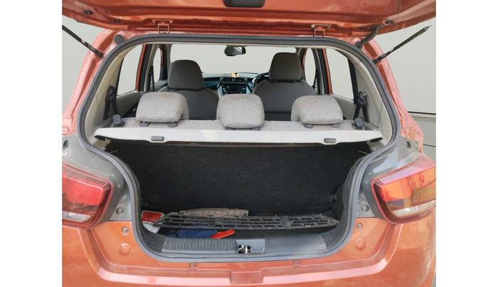 2016 Mahindra Kuv100 K8 D 5 STR, Diesel, Manual, 72,694 km, exterior