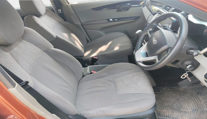 2016 Mahindra Kuv100 K8 D 5 STR, Diesel, Manual, 72,694 km, interior