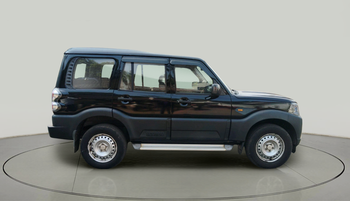 2015 Mahindra Scorpio S4, Diesel, Manual, 1,05,409 km, exterior