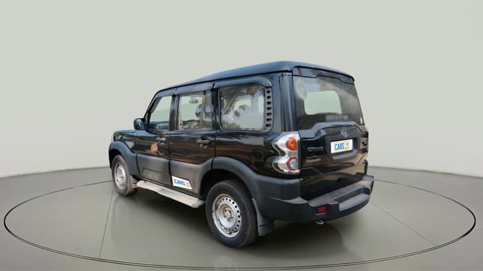 2015 Mahindra Scorpio S4, Diesel, Manual, 1,07,101 km, exterior