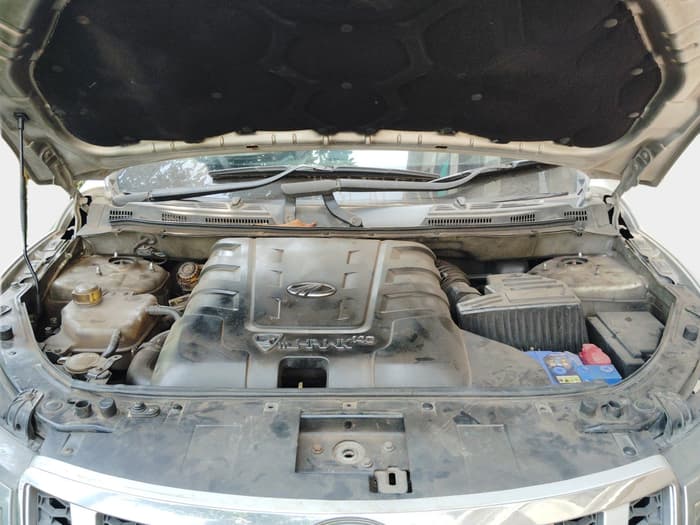 2012 Mahindra XUV500 W8, Diesel, Manual, 2,52,005 km, exterior
