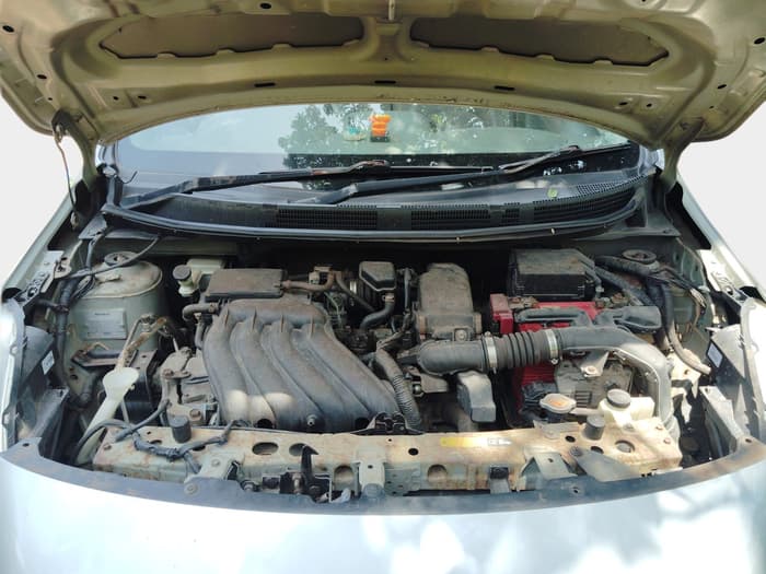 2013 Renault Scala RXZ PETROL AT, Petrol, Automatic, 1,08,150 km, exterior