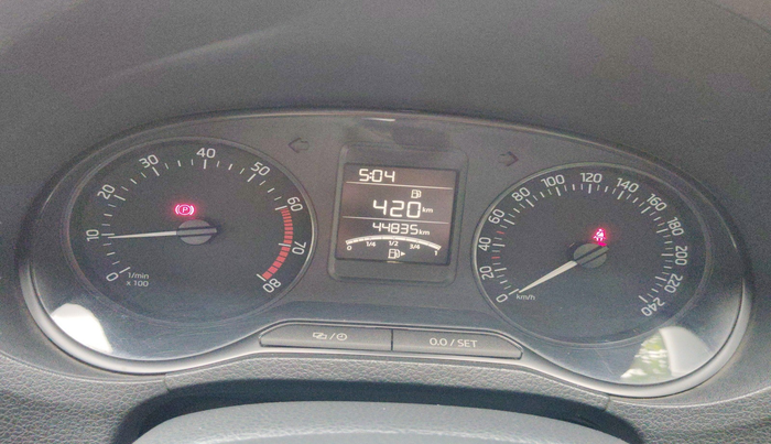 2019 Skoda Rapid STYLE 1.6 MPI, Petrol, Manual, 44,835 km, interior