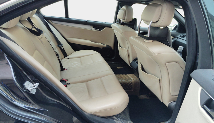 2011 Mercedes Benz C Class 200 CGI AVANTGARDE, Petrol, Automatic, 92,463 km, interior