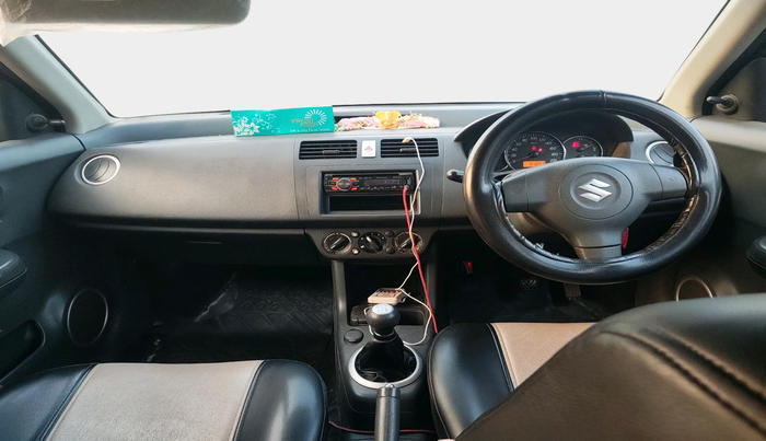 2011 Maruti Swift VXI, Petrol, Manual, 61,047 km, interior