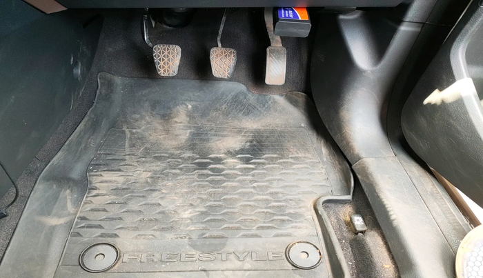 2018 Ford FREESTYLE TITANIUM 1.2 PETROL, Petrol, Manual, 47,529 km, interior