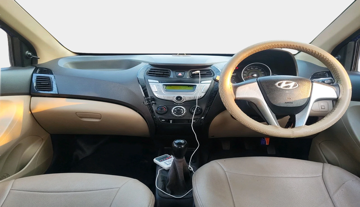 2014 Hyundai Eon SPORTZ, Petrol, Manual, 72,958 km, interior