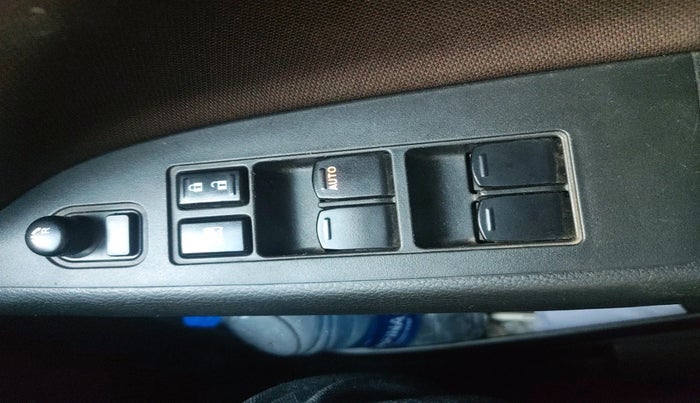 2023 Maruti BREZZA ZXI S-CNG, Petrol, Manual, 66,939 km, interior