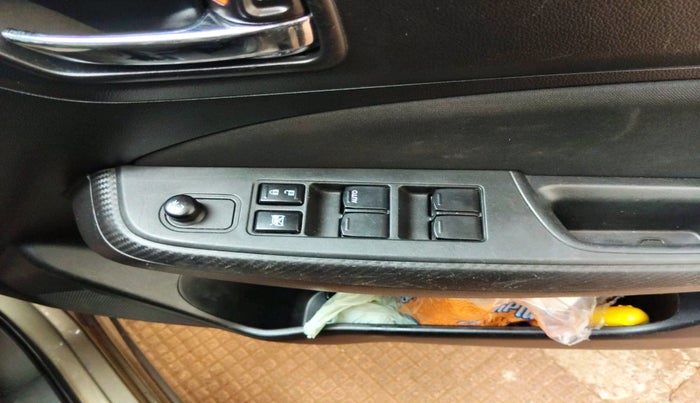 2024 Maruti Swift VXI, Petrol, Manual, 57,255 km, interior