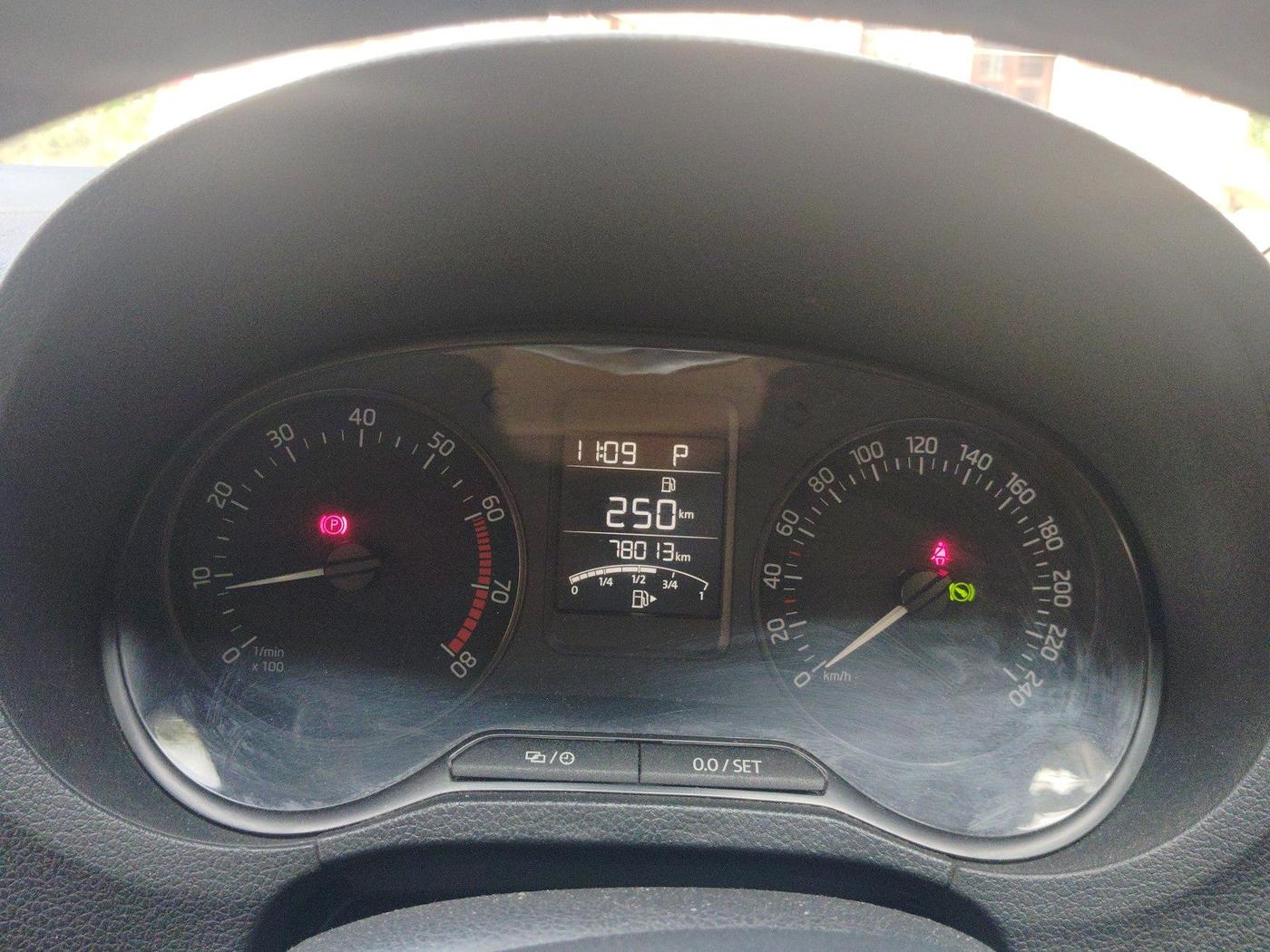 2019 Skoda Rapid STYLE 1.6 MPI AT, Petrol, Automatic, 78,013 km, interior