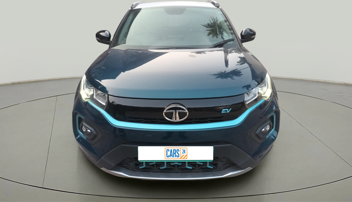 2020 Tata NEXON EV XZ PLUS LUX, Electric, Automatic, 60,087 km, exterior