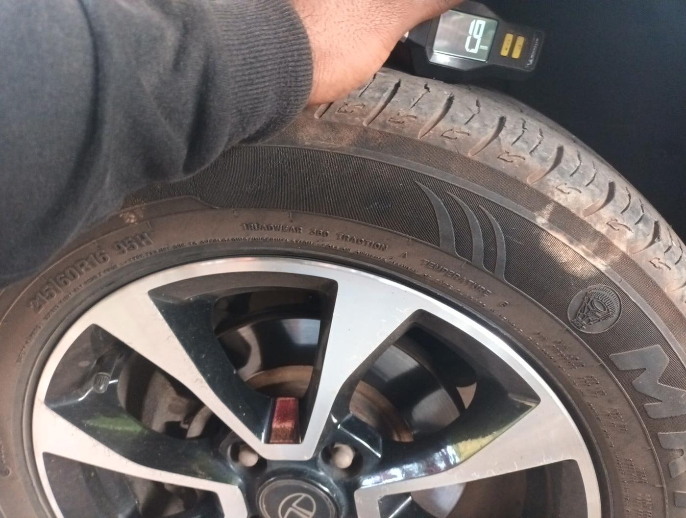 2020 Tata NEXON EV XZ PLUS LUX, Electric, Automatic, 60,087 km, tyre