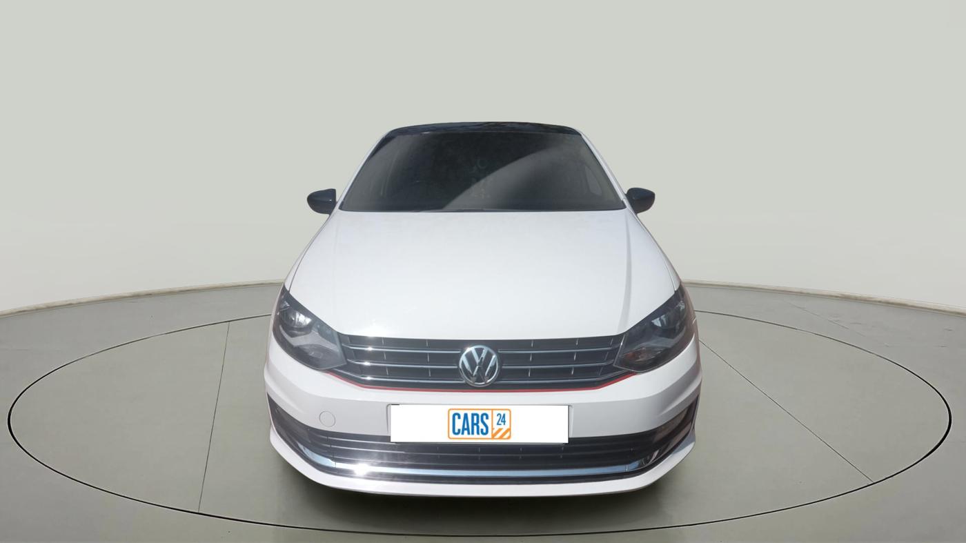 2016 Volkswagen Vento HIGHLINE 1.6 MPI, Petrol, Manual, 76,805 km, exterior