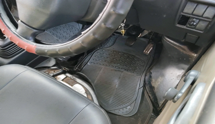 2010 Maruti Eeco 5 STR WITH A/C+HTR, Petrol, Manual, 27,734 km, interior