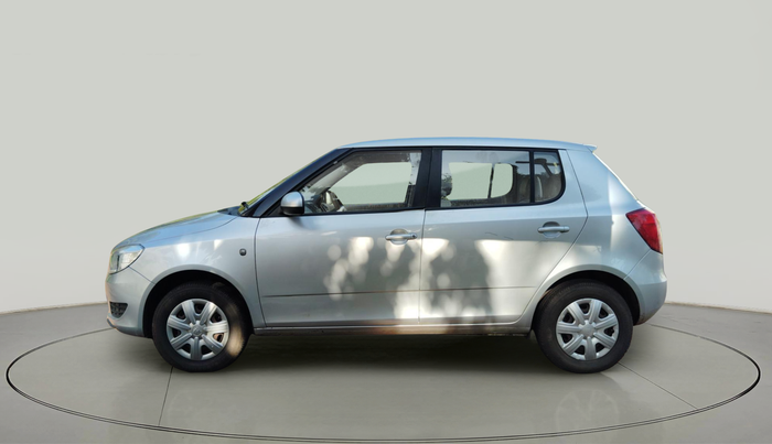 2011 Skoda Fabia AMBIENTE 1.2 MPI, Petrol, Manual, 72,729 km, exterior