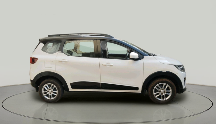 2019 Renault TRIBER RXT, Petrol, Manual, 55,051 km, exterior