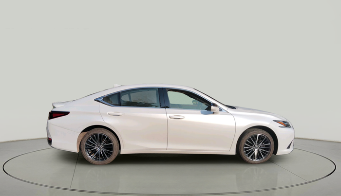 2024 Lexus ES 300h Exquisite, Hybrid, Automatic, 16,143 km, exterior