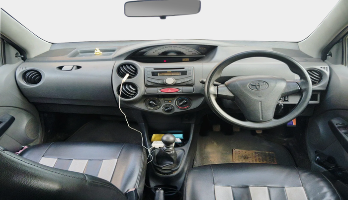 2012 Toyota Etios Liva GD, Diesel, Manual, 1,36,200 km, interior