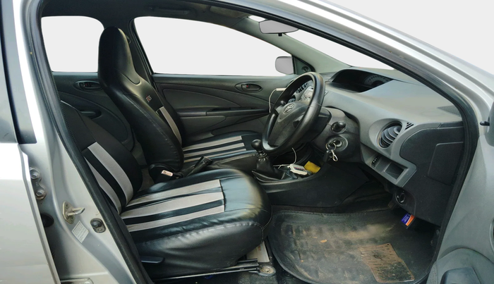 2012 Toyota Etios Liva GD, Diesel, Manual, 1,36,200 km, interior