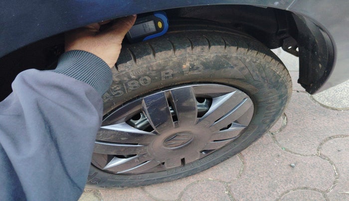 2017 Maruti Alto 800 LXI, Petrol, Manual, 93,920 km, tyre