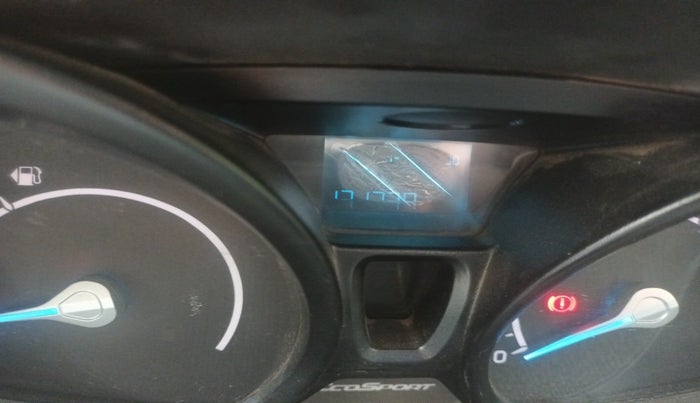2013 Ford Ecosport AMBIENTE 1.5L PETROL, Petrol, Manual, 1,31,339 km, interior