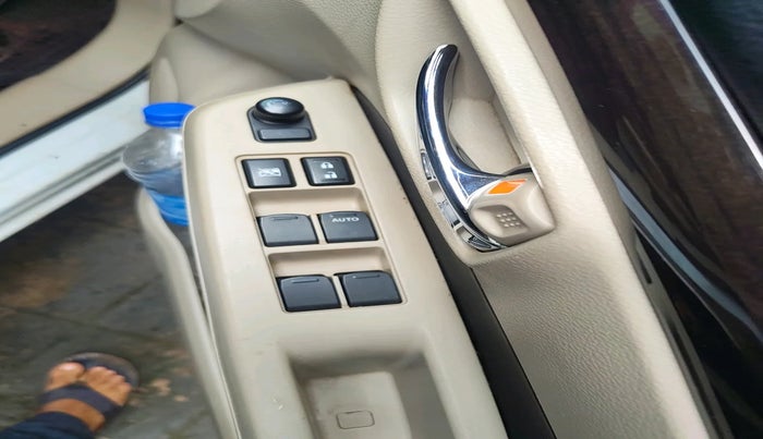 2016 Maruti Ciaz ZXI, Petrol, Manual, 1,74,733 km, interior