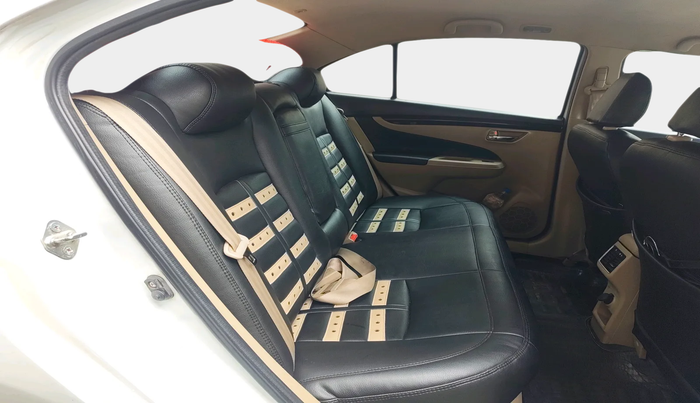 2016 Maruti Ciaz ZXI, Petrol, Manual, 1,74,733 km, interior