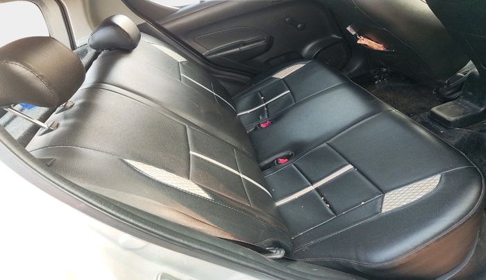 2016 Maruti Swift LXI (O), Petrol, Manual, 1,04,023 km, interior