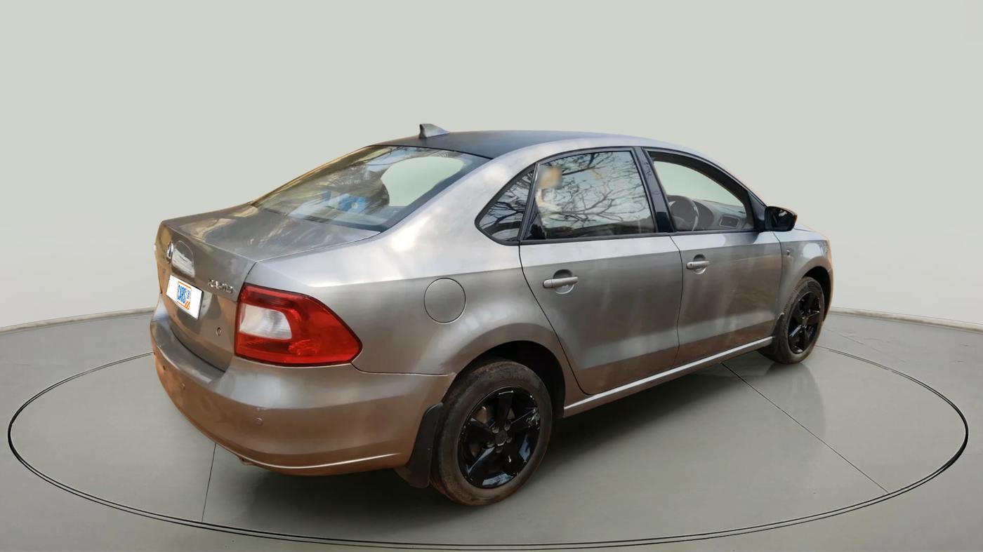 2015 Skoda Rapid AMBITION 1.5 TDI, Diesel, Manual, 1,44,042 km, exterior