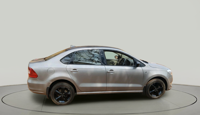 2015 Skoda Rapid AMBITION 1.5 TDI, Diesel, Manual, 1,44,042 km, exterior