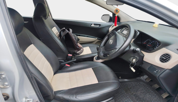 2015 Hyundai Xcent S (O) 1.2, Petrol, Manual, 57,698 km, interior