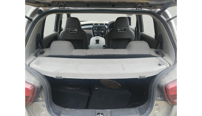 2017 Mahindra Kuv100 K4 6 STR, Petrol, Manual, 51,587 km, exterior