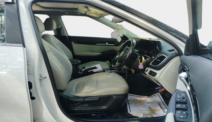 2021 KIA SELTOS HTX IVT 1.5 PETROL, Petrol, Automatic, 88,914 km, interior