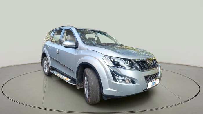 2015 Mahindra XUV500 W10, Diesel, Manual, 88,000 km, exterior