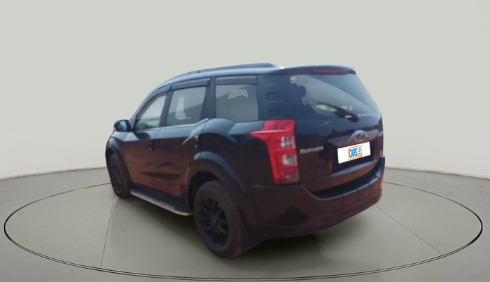 2016 Mahindra XUV500 W10 AT, Diesel, Automatic, 89,908 km, exterior