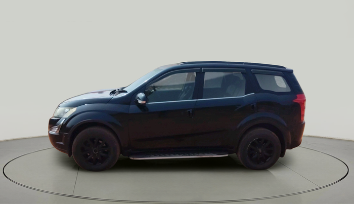 2016 Mahindra XUV500 W10 AT, Diesel, Automatic, 89,908 km, exterior