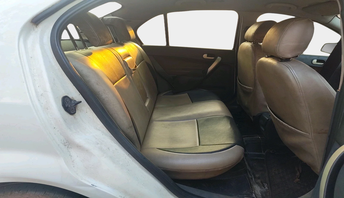 2011 Ford Fiesta EXI 1.4 DIESEL, Diesel, Manual, 2,29,242 km, interior