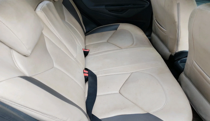 2011 Ford Fiesta STYLE PETROL MT, Petrol, Manual, 75,561 km, interior