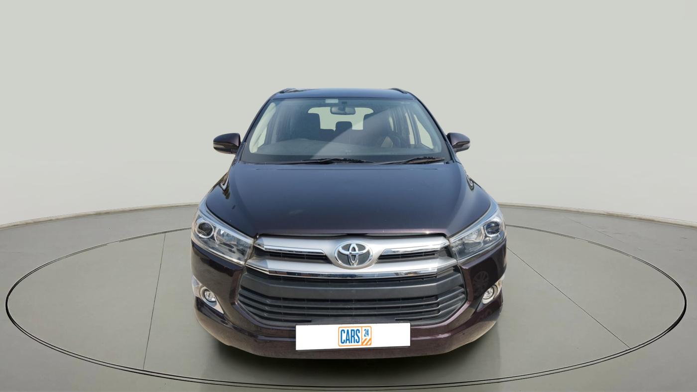 2020 Toyota Innova Crysta 2.4 VX 8 STR, Diesel, Manual, 1,47,331 km, exterior